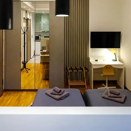Lk -b- Metro Larissis 6' Walk - Apartment Athens