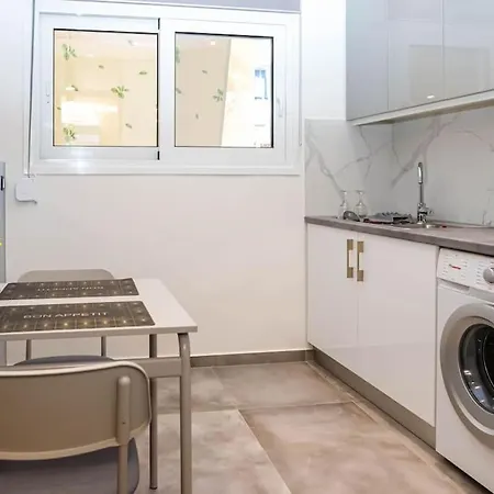 Apartment Lk -b- Metro Larissis 6' Walk - Athens